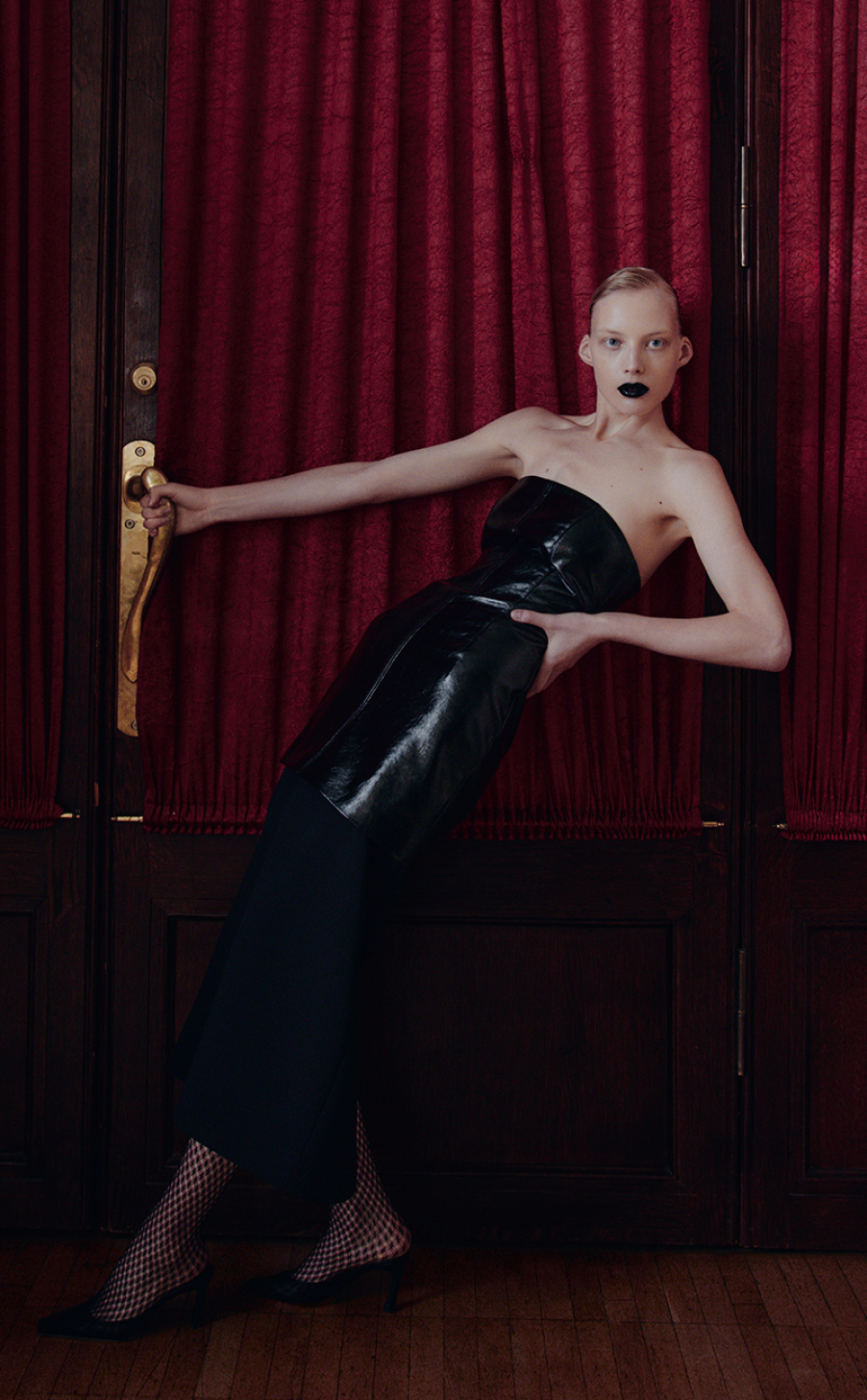 Изделия на фото