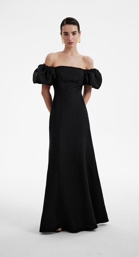 Платье с объемными рукавами Платье с объемными рукавами