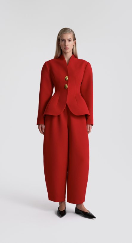 Костюм: жакет приталенный и брюки