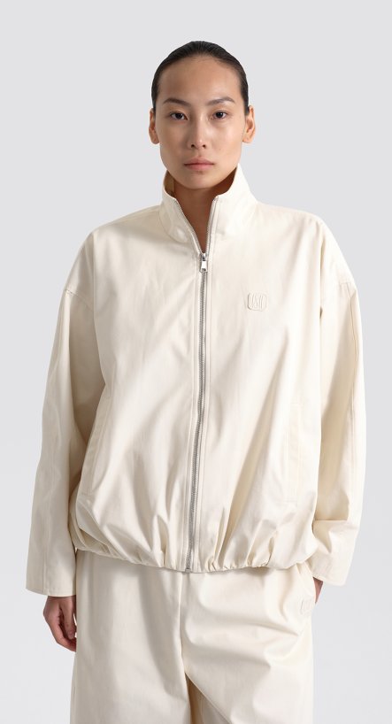 Бомбер из хлопка