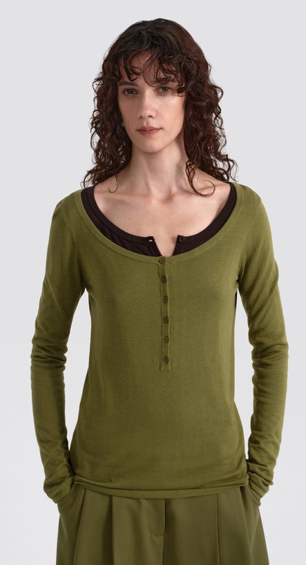 Лонгслив с пуговицами